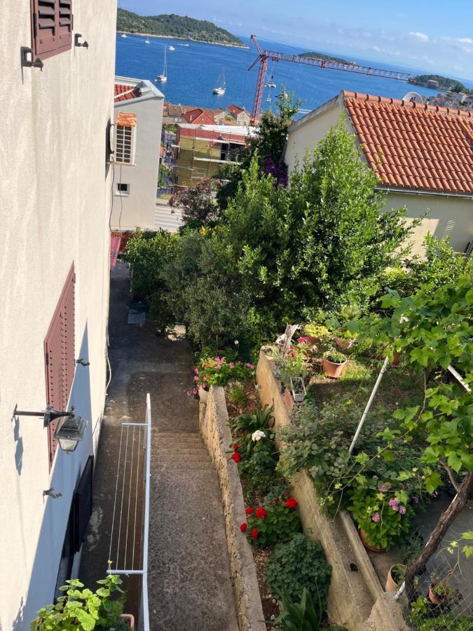 Apartments Despotovic ヴィス エクステリア 写真